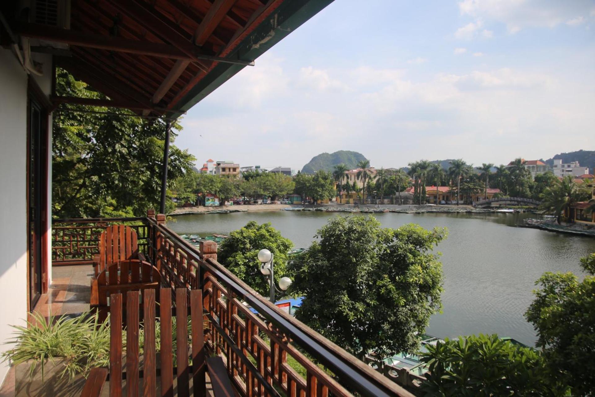 The Banana Tree Hostel 宁平 外观 照片